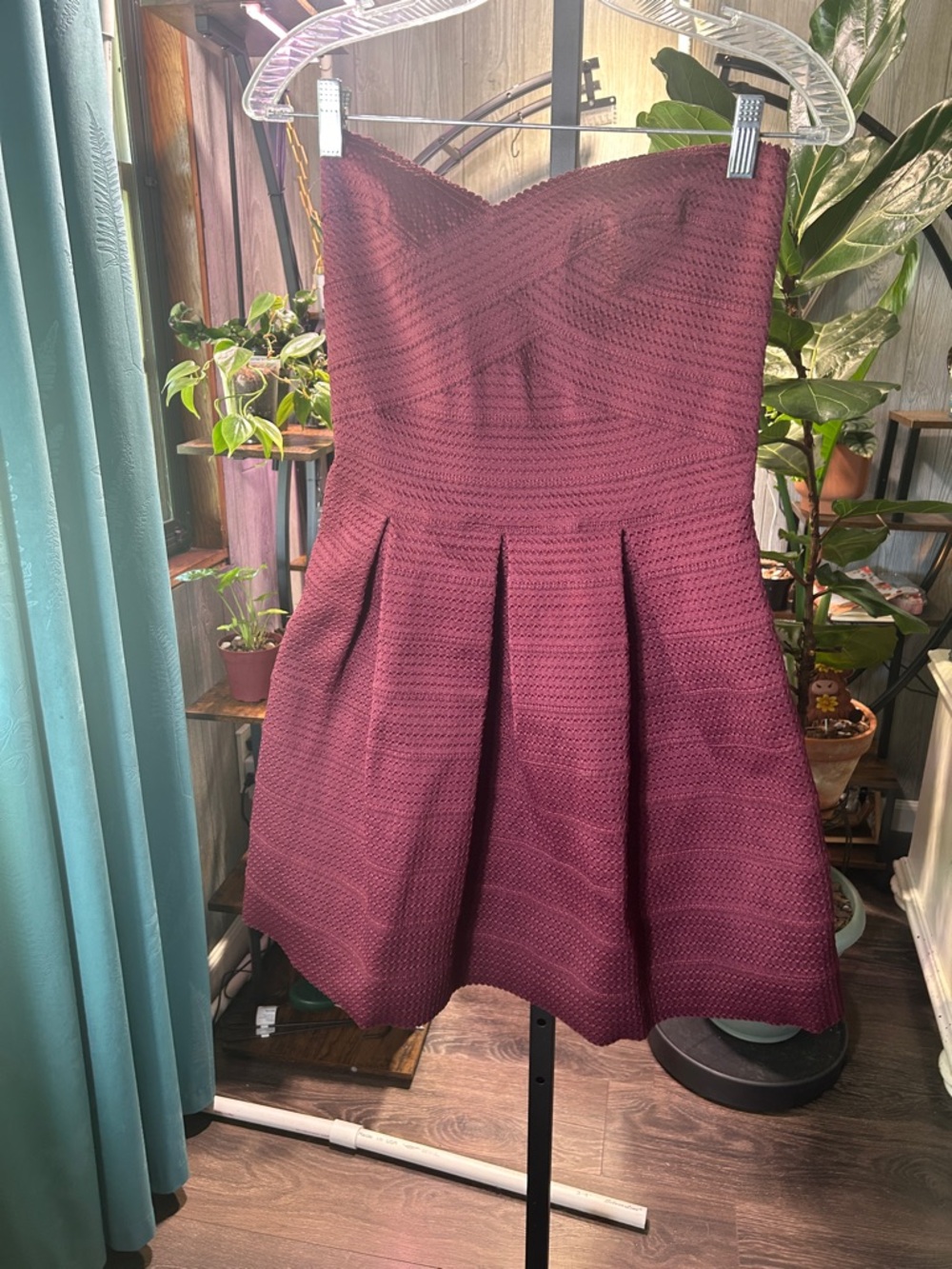 New Express Strapless Dress